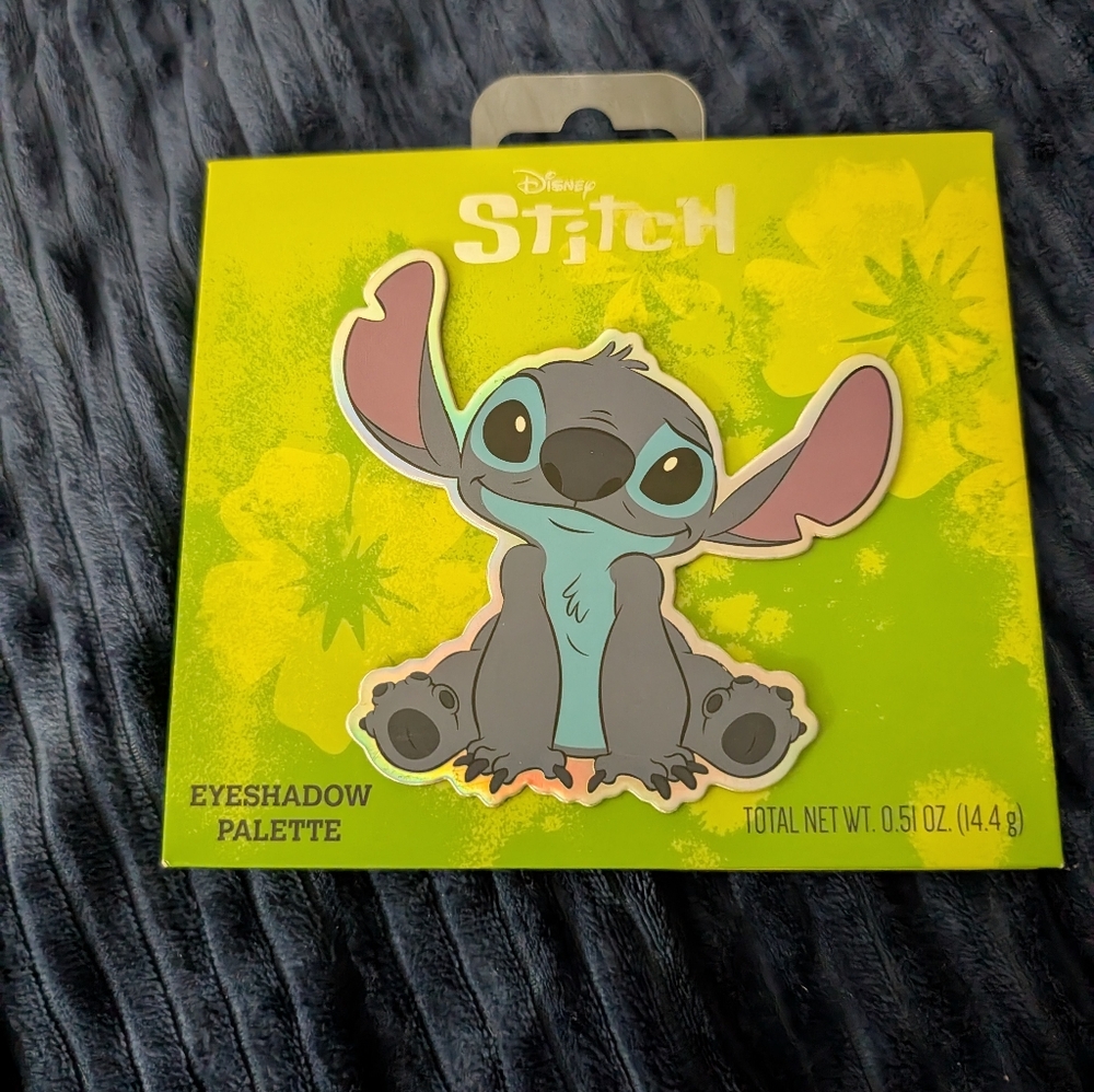 Taste Beauty DISNEY Stitch Eyeshadow Eye Pallete (New)